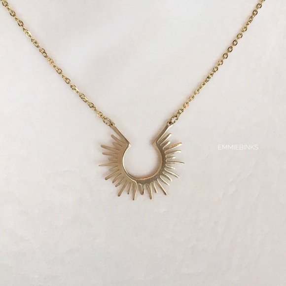 New 18KGP Golden Sunburst / Rays of Sunshine Boho Pendant Necklace ~ Gold Plated - Picture 6 of 17